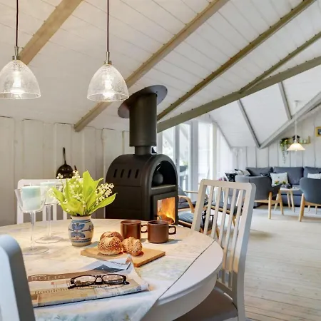 Ejla - 600m From The Sea In Nw Jutland By Interhome Casa de Férias