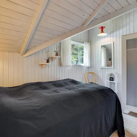 Casa de Férias Ejla - 600m From The Sea In Nw Jutland By Interhome
