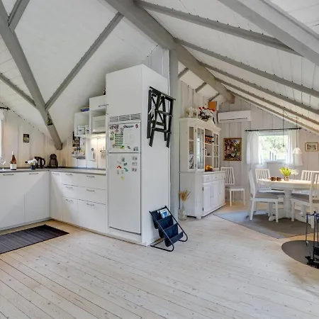 Ejla - 600m From The Sea In Nw Jutland By Interhome *
