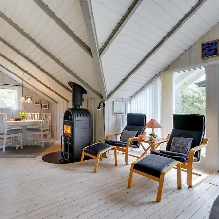Ejla - 600m From The Sea In Nw Jutland By Interhome Casa de Férias