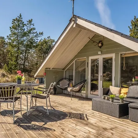 Ejla - 600m From The Sea By Interhome *