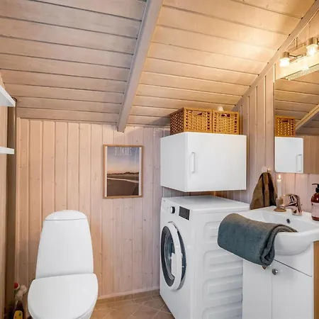 Ejla - 600m From The Sea By Interhome 펜션 Saltum