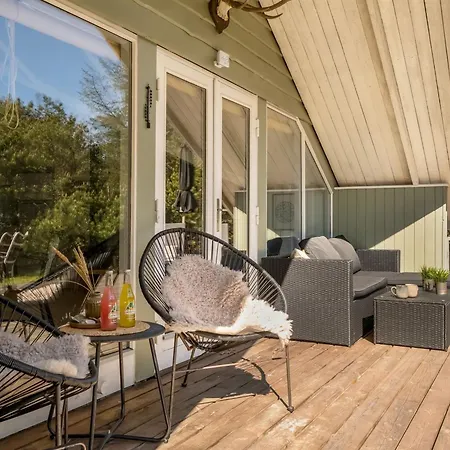 Ejla - 600m From The Sea By Interhome